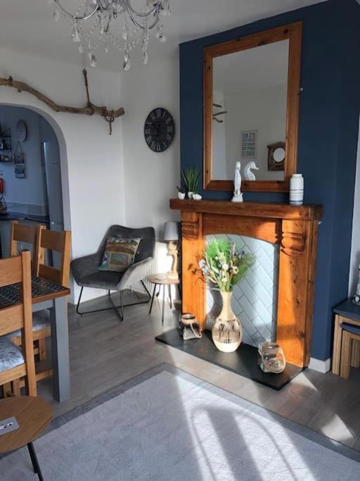 First Floor Apartment With Mountain Views タウィン エクステリア 写真